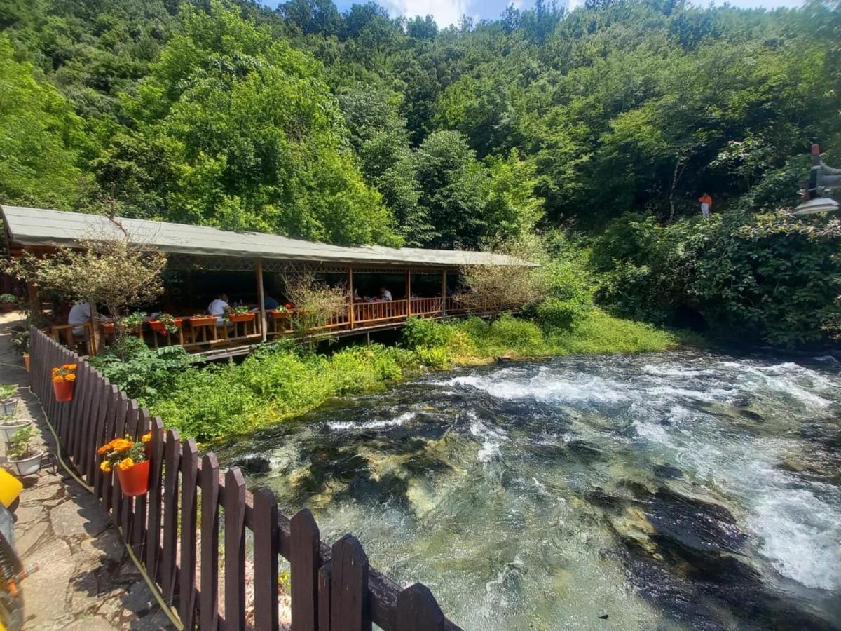 Villa Syri Kalter Sarandë Exterior foto